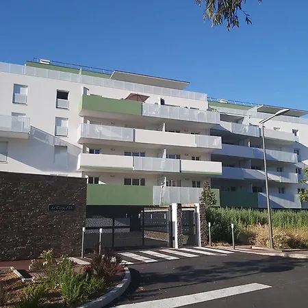 شقة T3 Au Lavandou Avec Piscine, 6 Pers, 900m - Fr-1-803-97