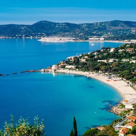 T3 Au Lavandou Avec Piscine, 6 Pers, 900m - Fr-1-803-97